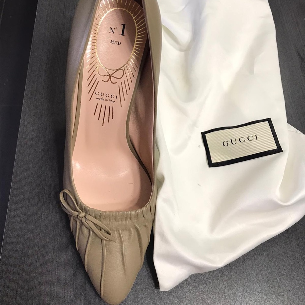 Gucci pump